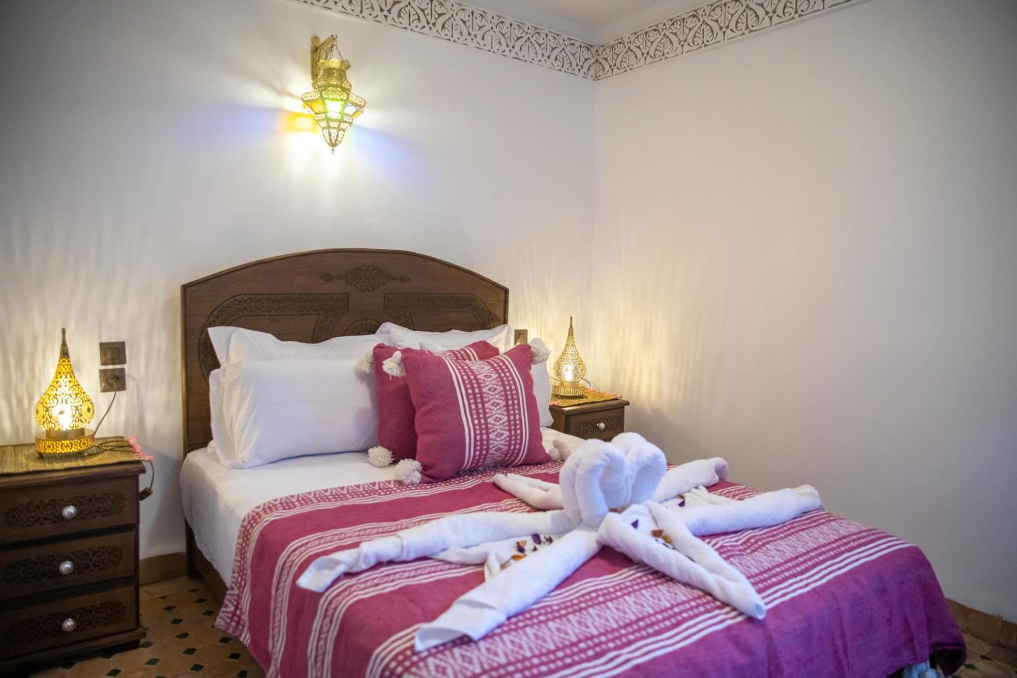 Riad Bahja Fez Bagian luar foto