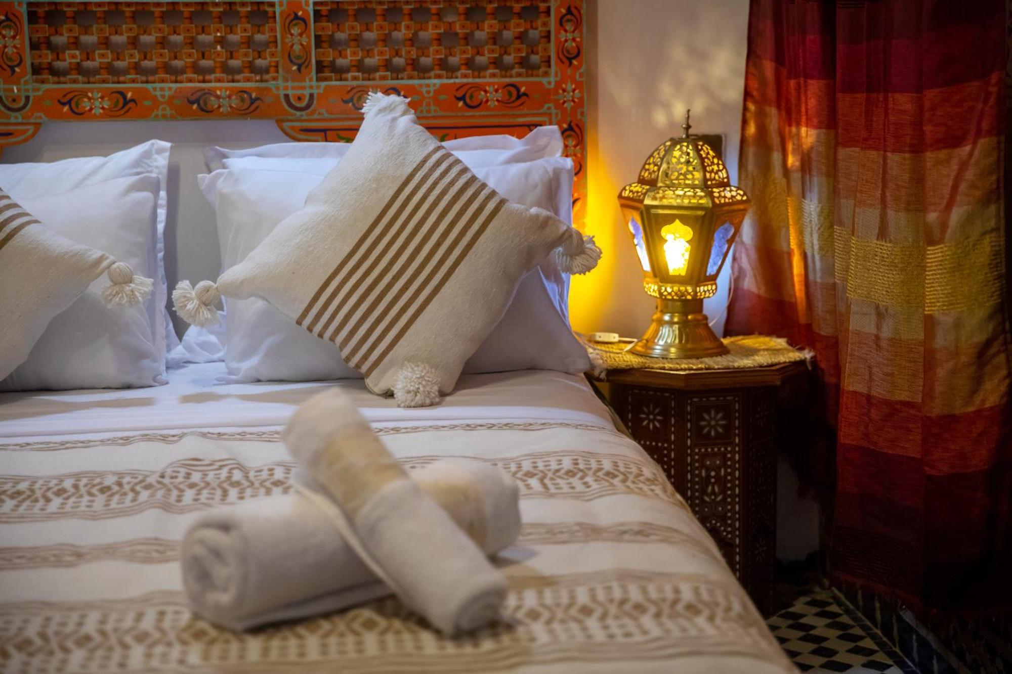 Riad Bahja Fez Bagian luar foto
