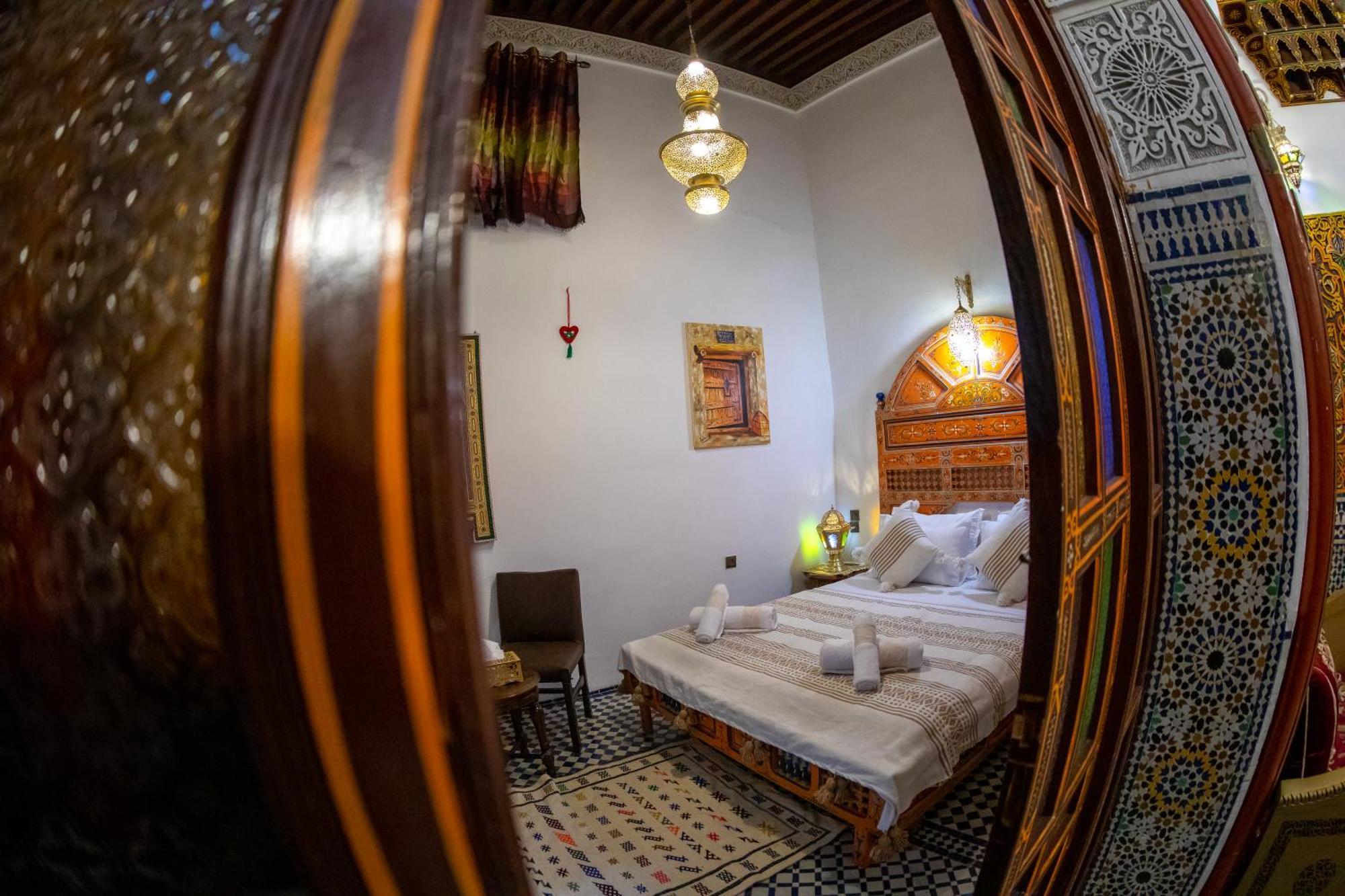 Riad Bahja Fez Bagian luar foto