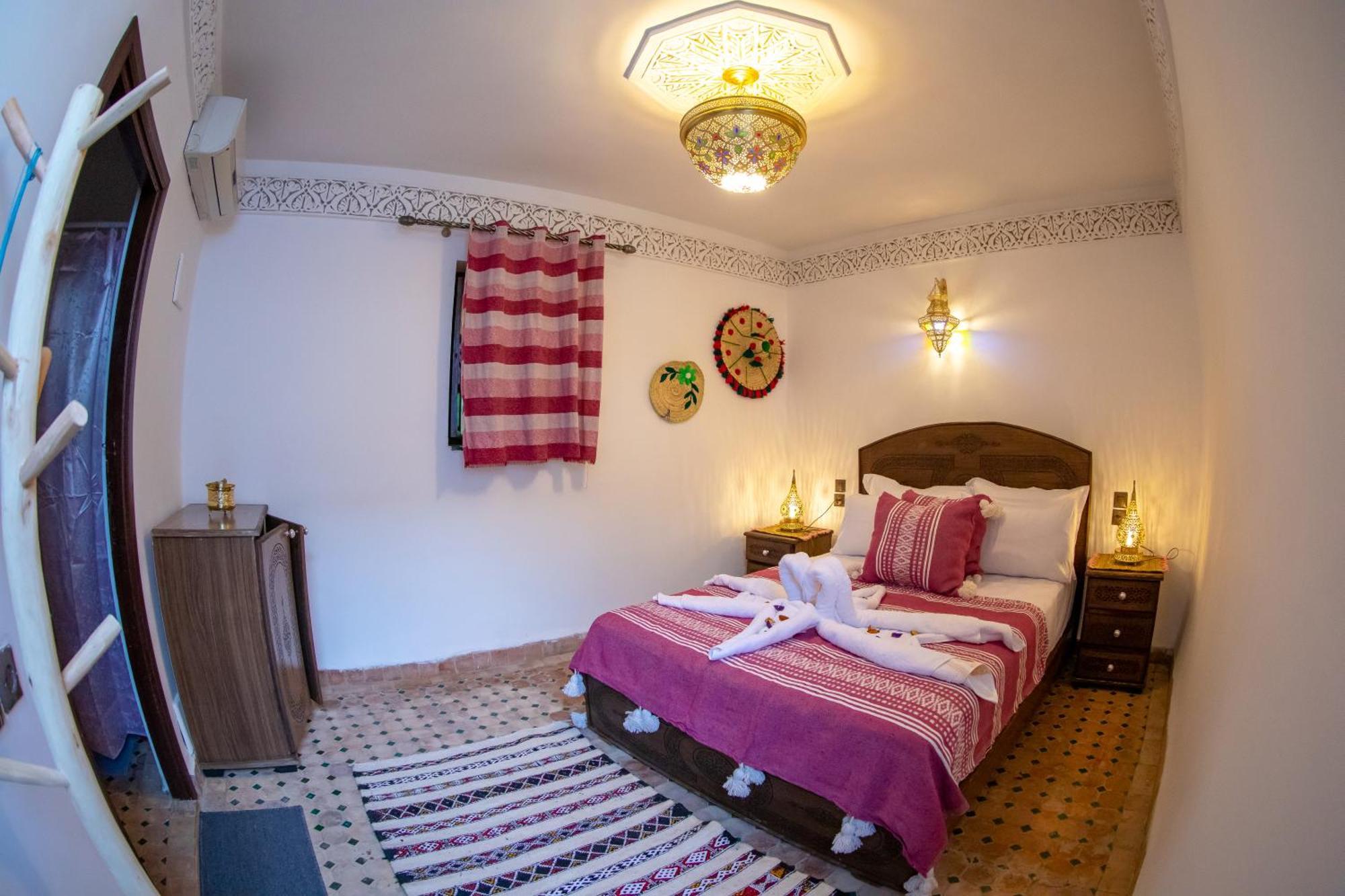 Riad Bahja Fez Bagian luar foto