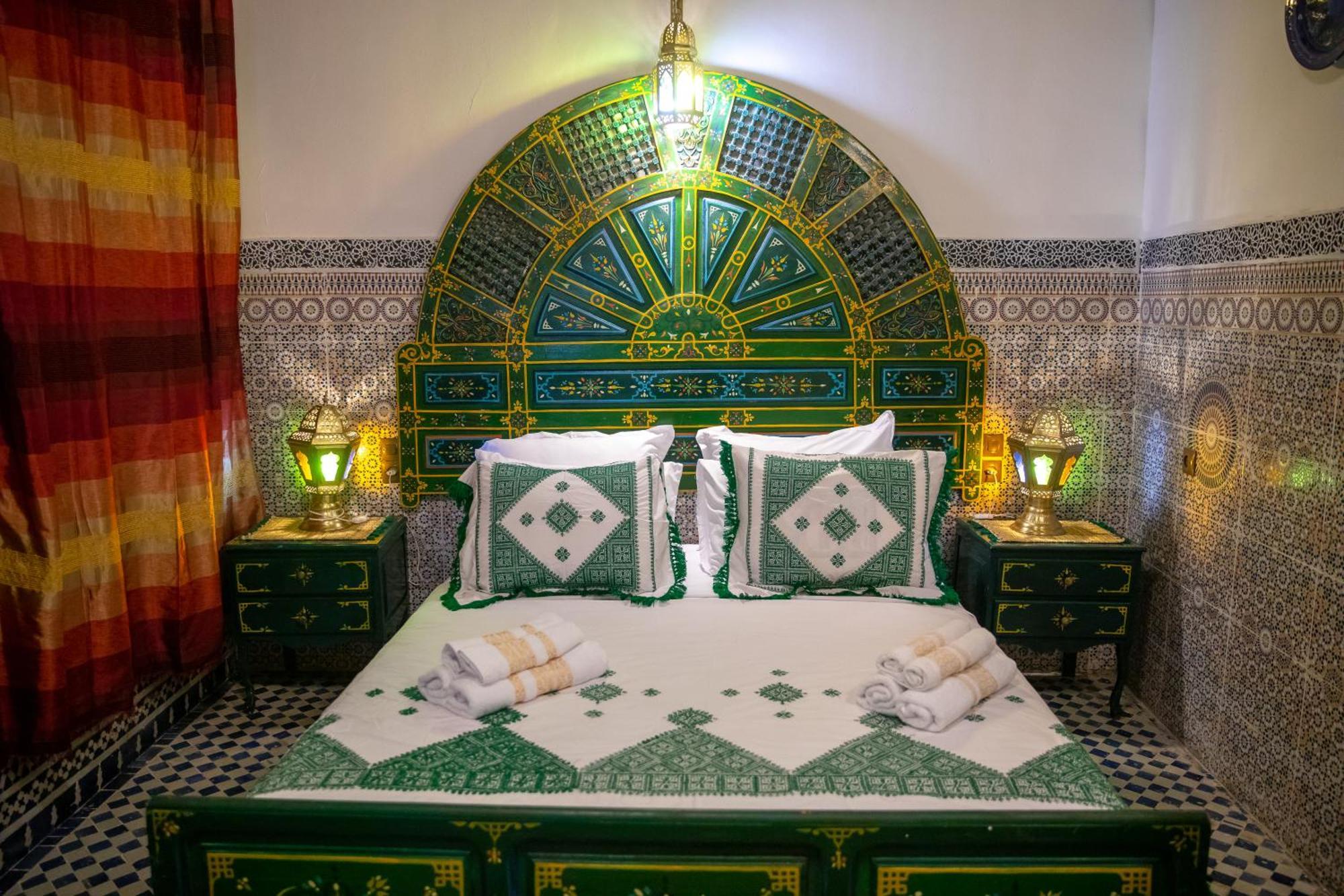 Riad Bahja Fez Bagian luar foto