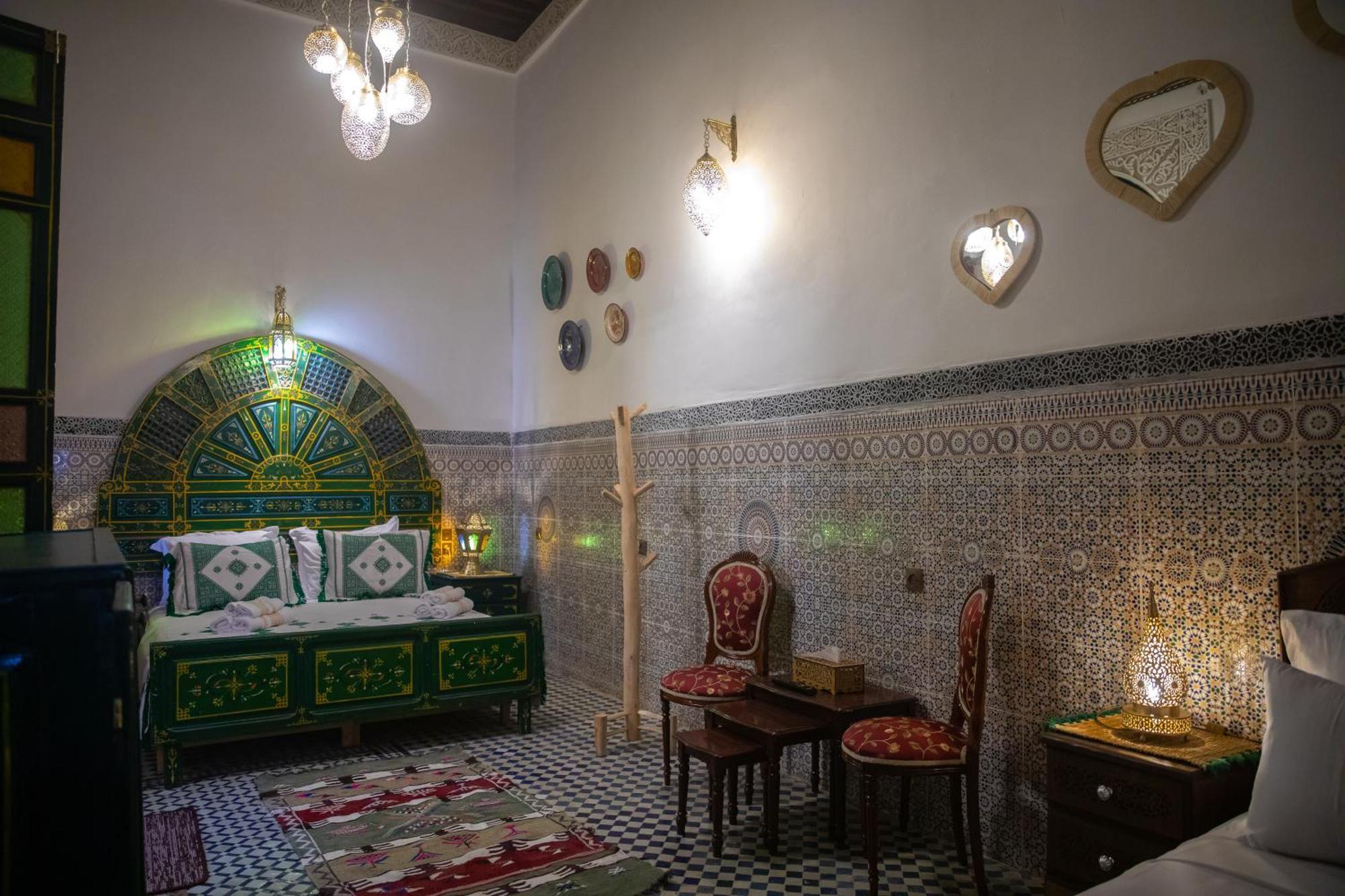 Riad Bahja Fez Bagian luar foto