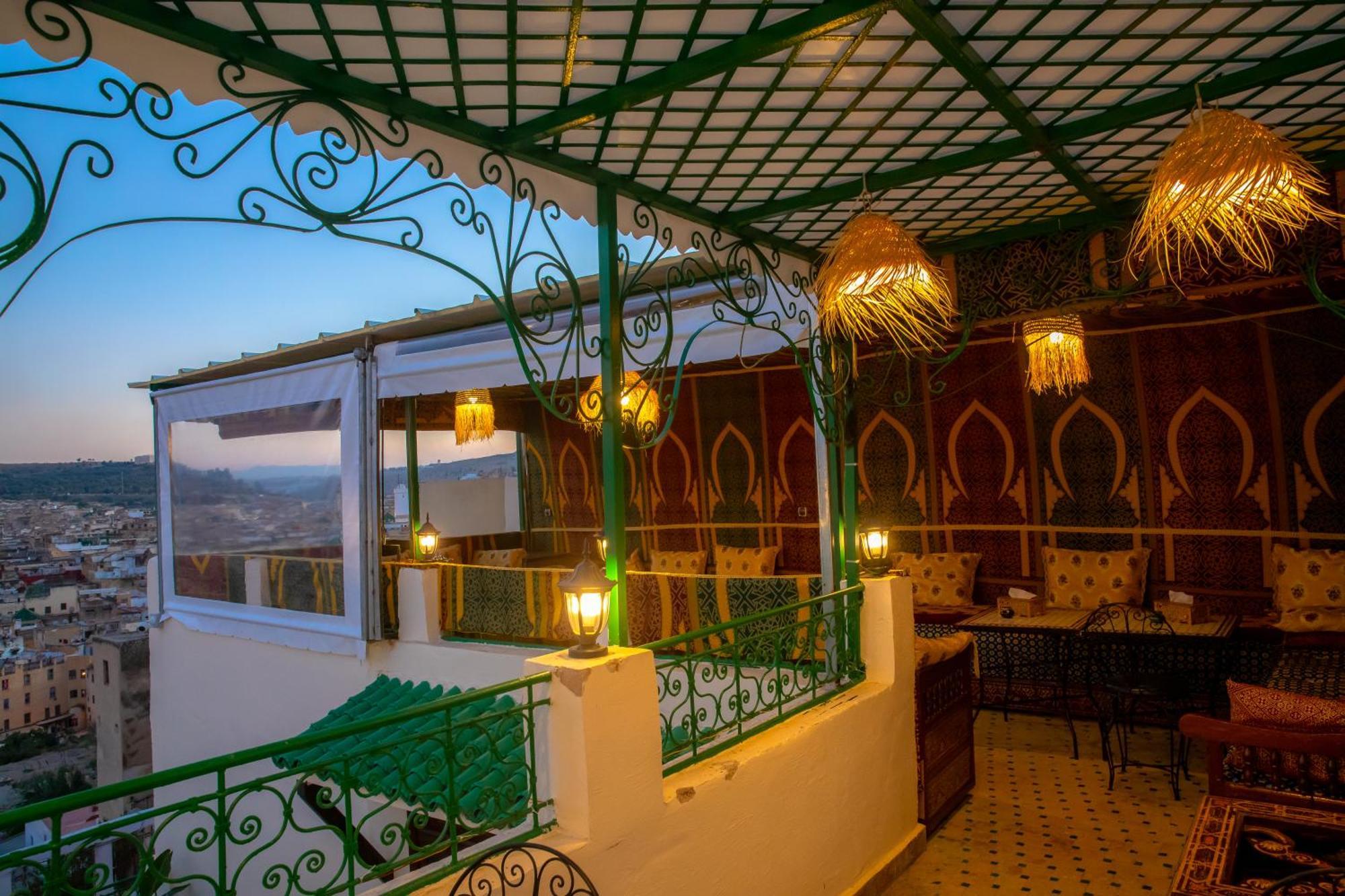 Riad Bahja Fez Bagian luar foto
