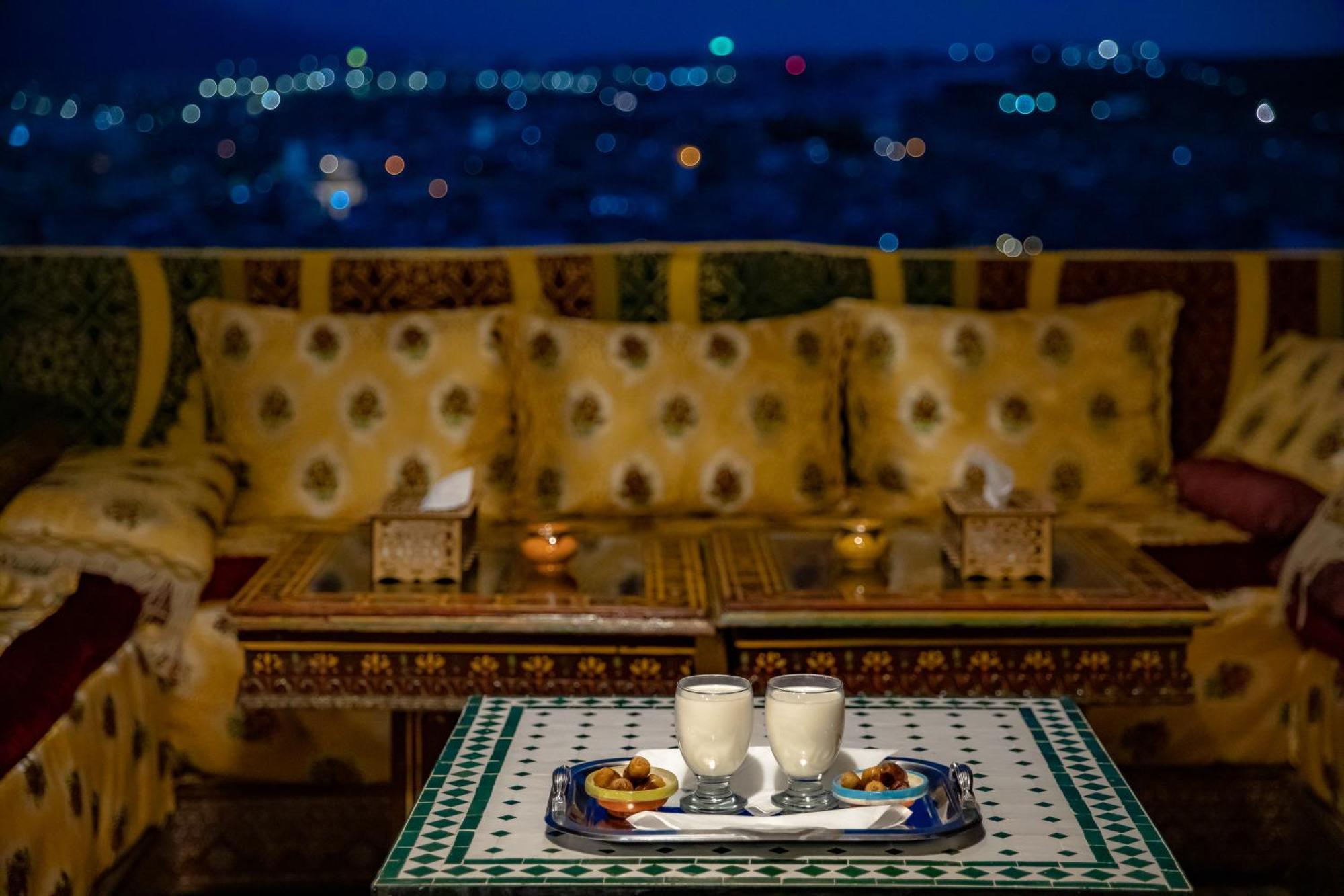 Riad Bahja Fez Bagian luar foto